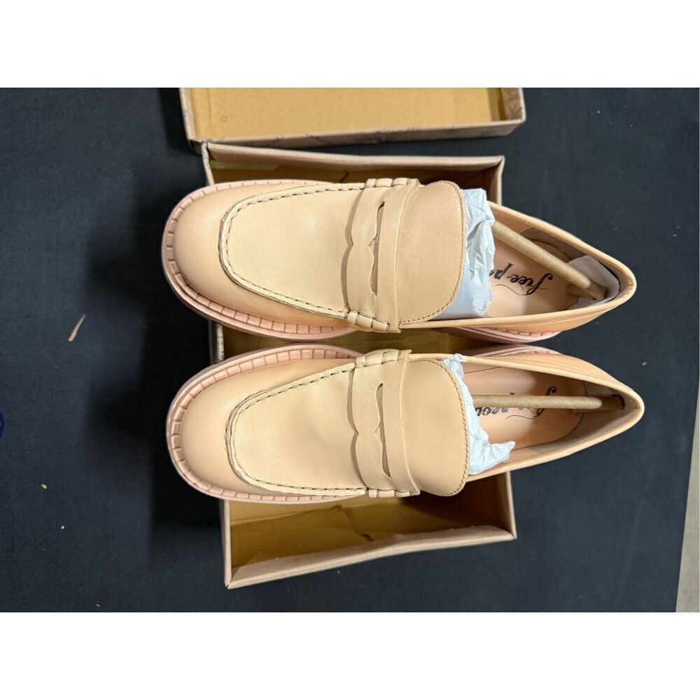 New Free People Cantaloupe Lyra Lug Sole Loafers 38.5 - Picture 2 of 6